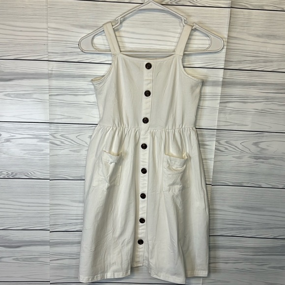 Girls size 5/6 dress  (Nwt) - Picture 1 of 5